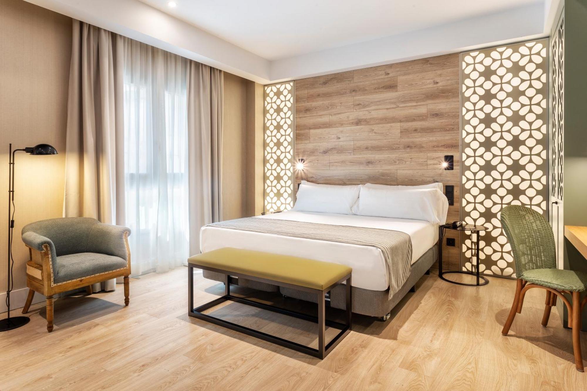 Deluxe Double or Twin Room with Spa Access,1589489734:JPEG